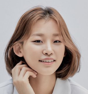 Song Yi Jae