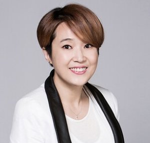 Song Eun Yi