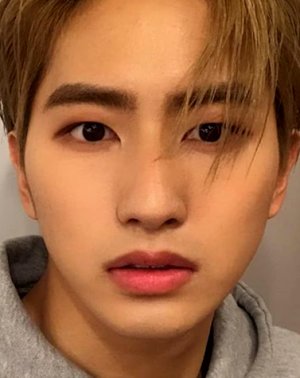 J.Vin