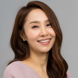 Kang Yi Eun