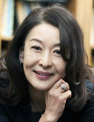 Yoon Seok Hwa
