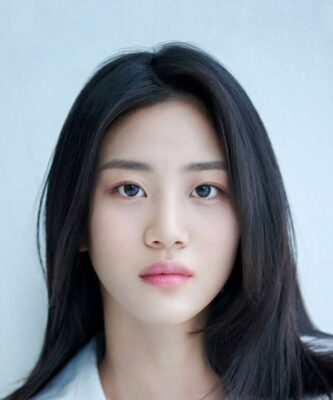 Hong Hwa Yeon